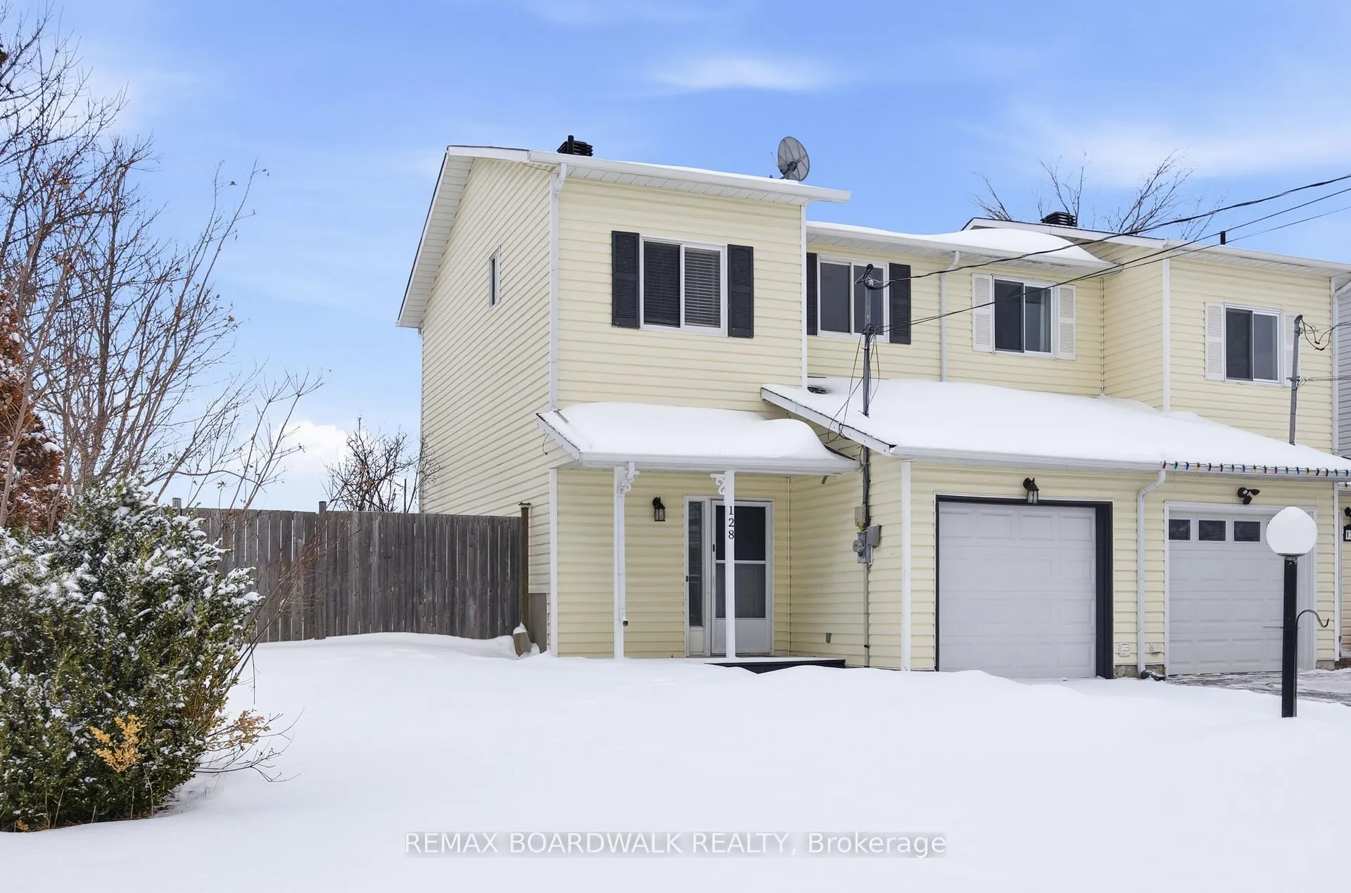 Photo 1 of 128 Dunham Street, Carleton Place — HOMEH
