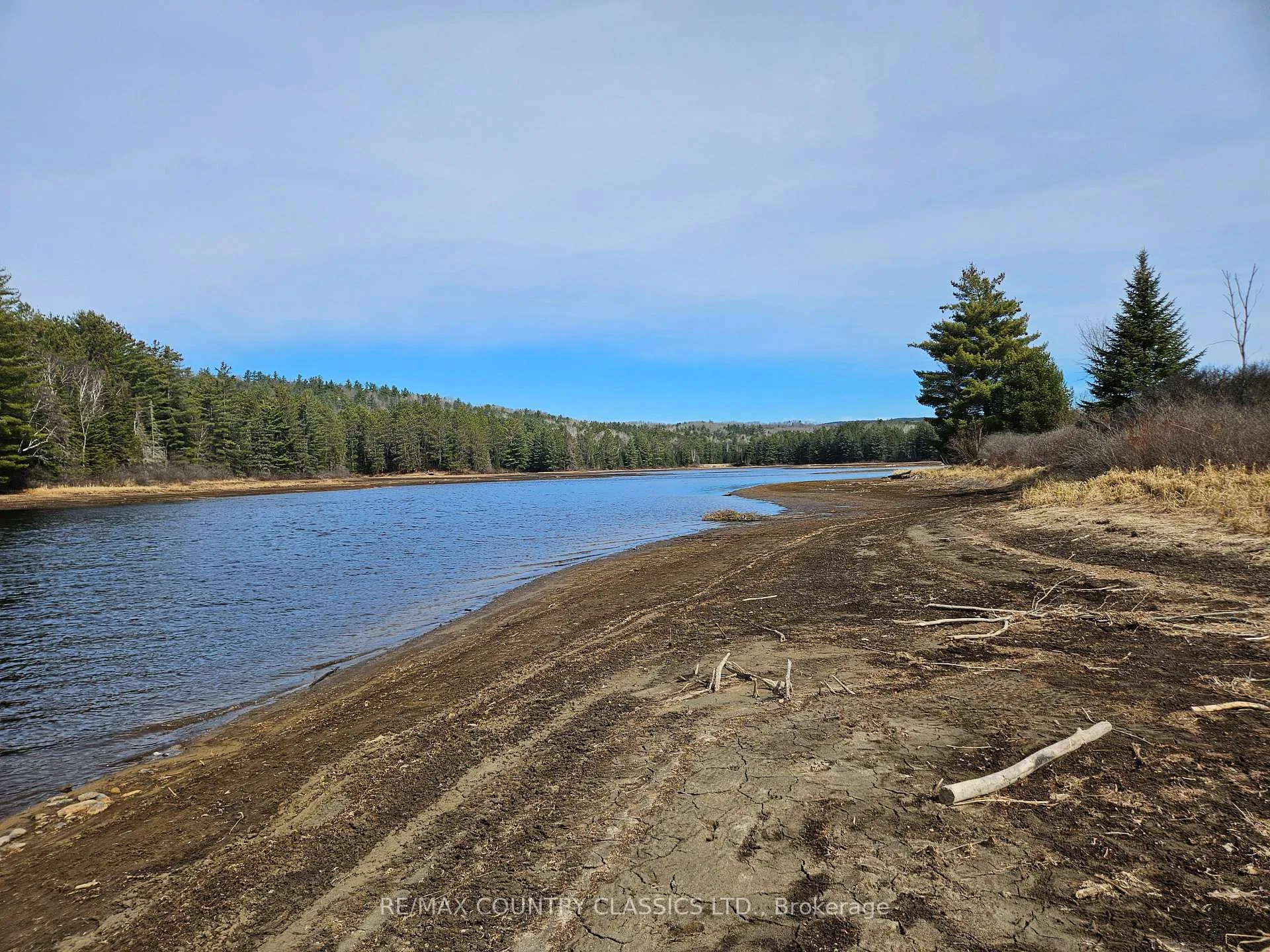 Photo 6 of 61 River Lane, South Algonquin — HOMEH