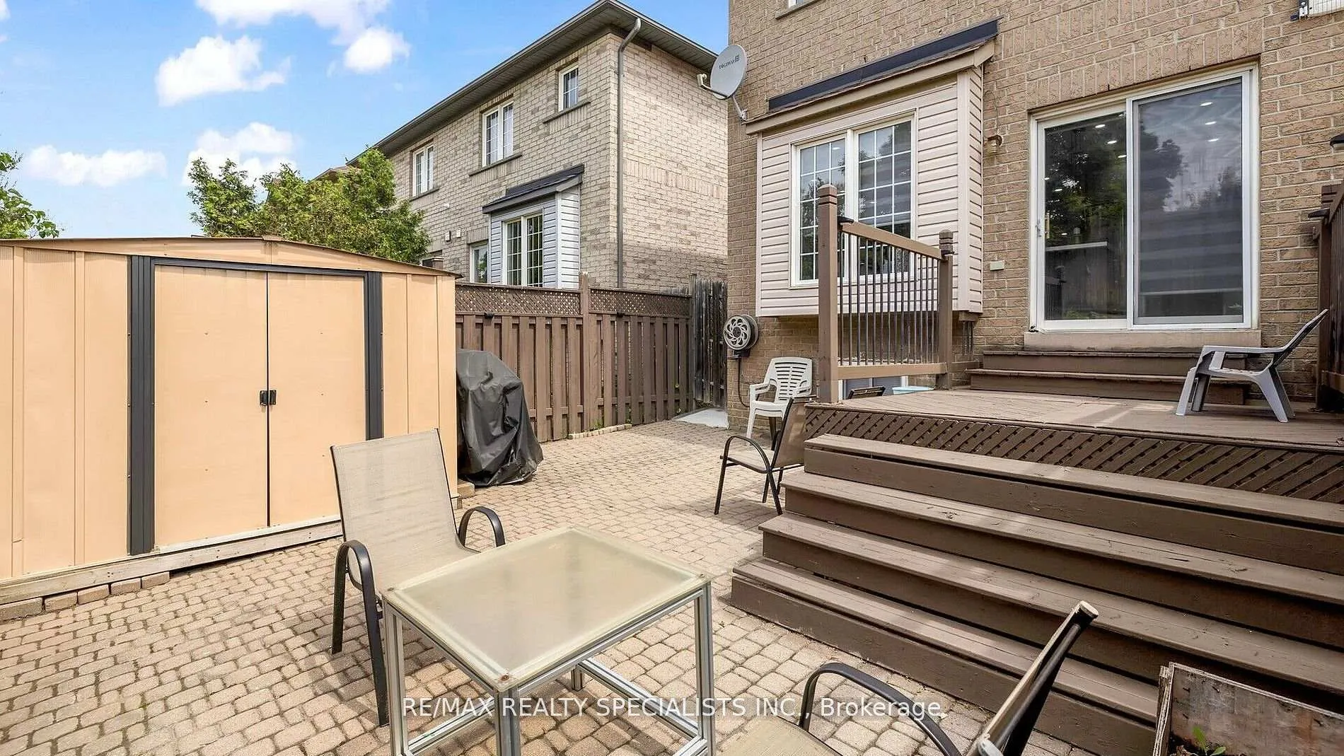 Photo 32 of 48 Ridgefield Court, Brampton, Vales of Castlemore — HOMEH