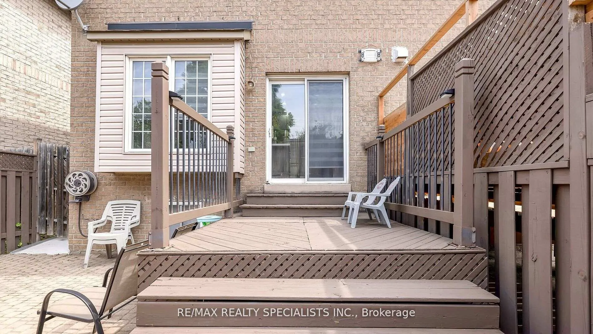 Photo 33 of 48 Ridgefield Court, Brampton, Vales of Castlemore — HOMEH