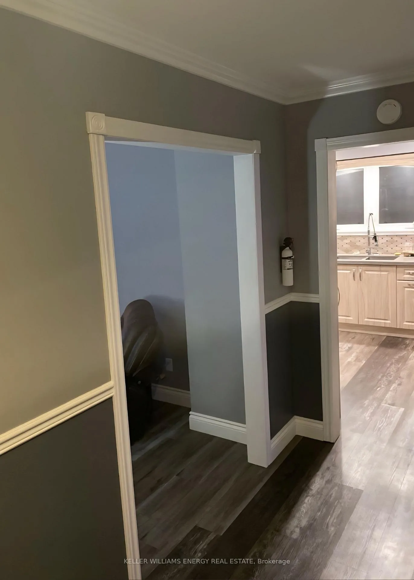 Photo 5 of 416 Mayfair Avenue, Oshawa, Centennial — HOMEH