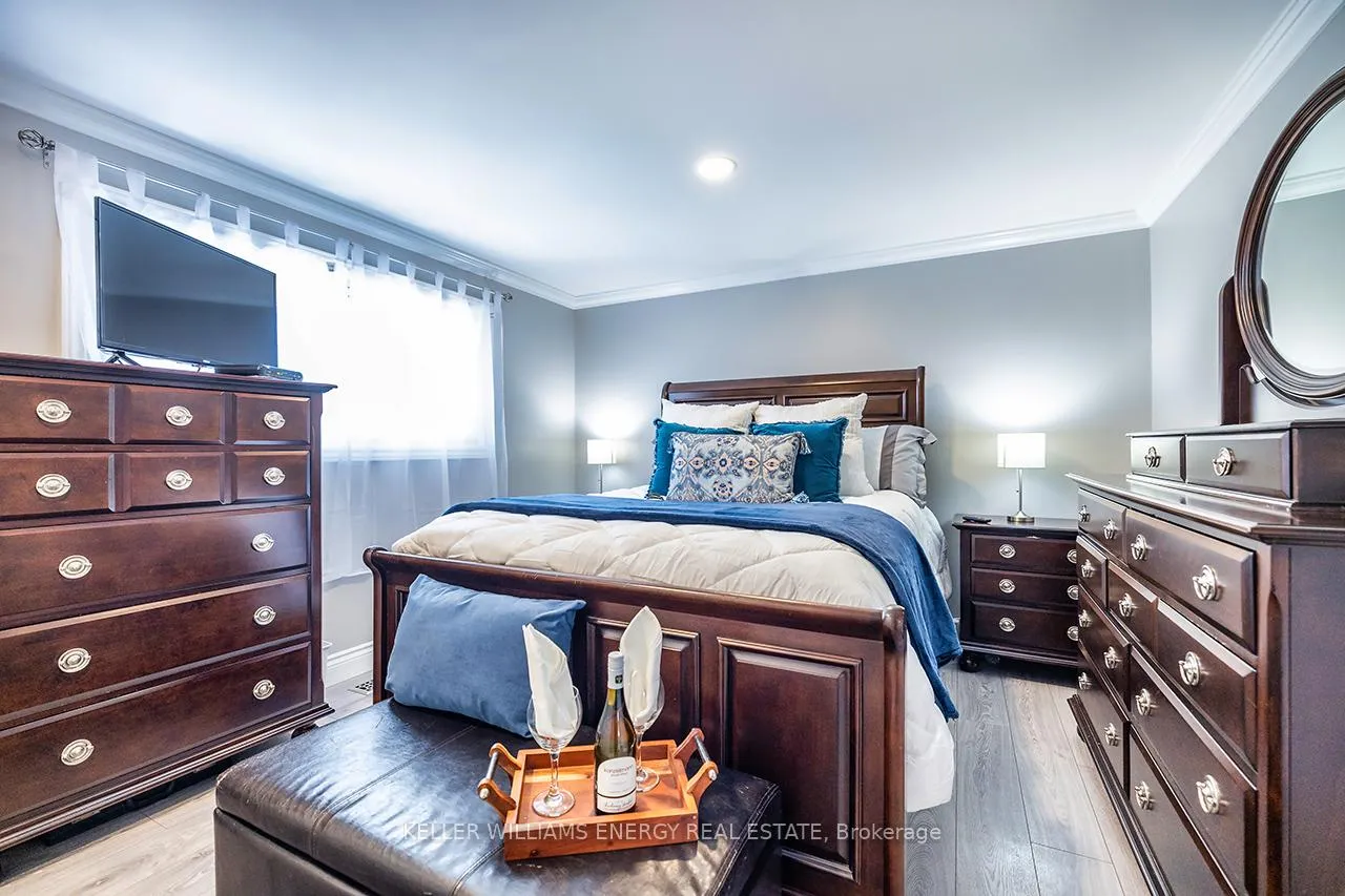 Photo 21 of 416 Mayfair Avenue, Oshawa, Centennial — HOMEH