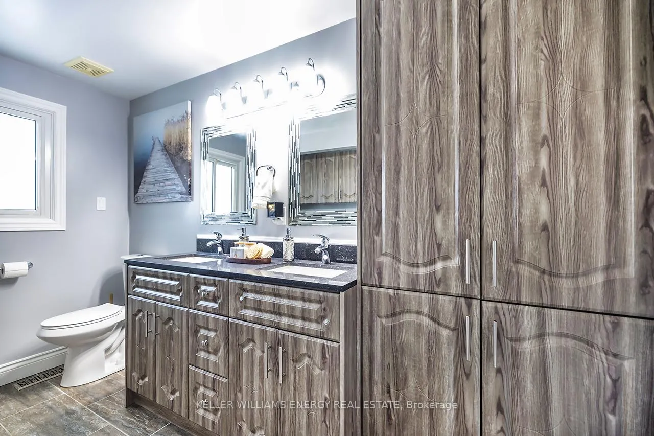 Photo 24 of 416 Mayfair Avenue, Oshawa, Centennial — HOMEH