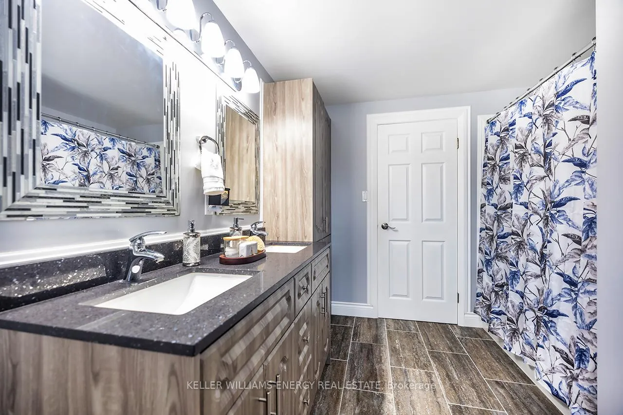 Photo 26 of 416 Mayfair Avenue, Oshawa, Centennial — HOMEH