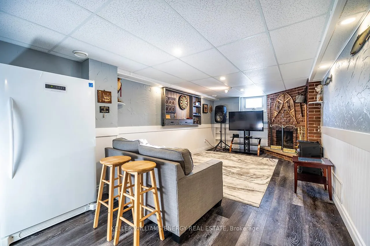 Photo 29 of 416 Mayfair Avenue, Oshawa, Centennial — HOMEH