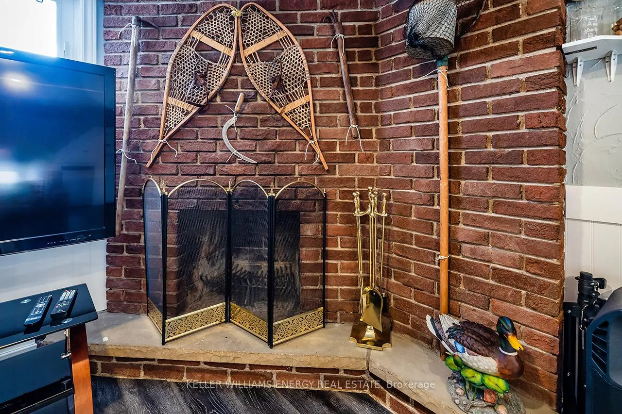 Photo 33 of 416 Mayfair Avenue, Oshawa, Centennial — HOMEH