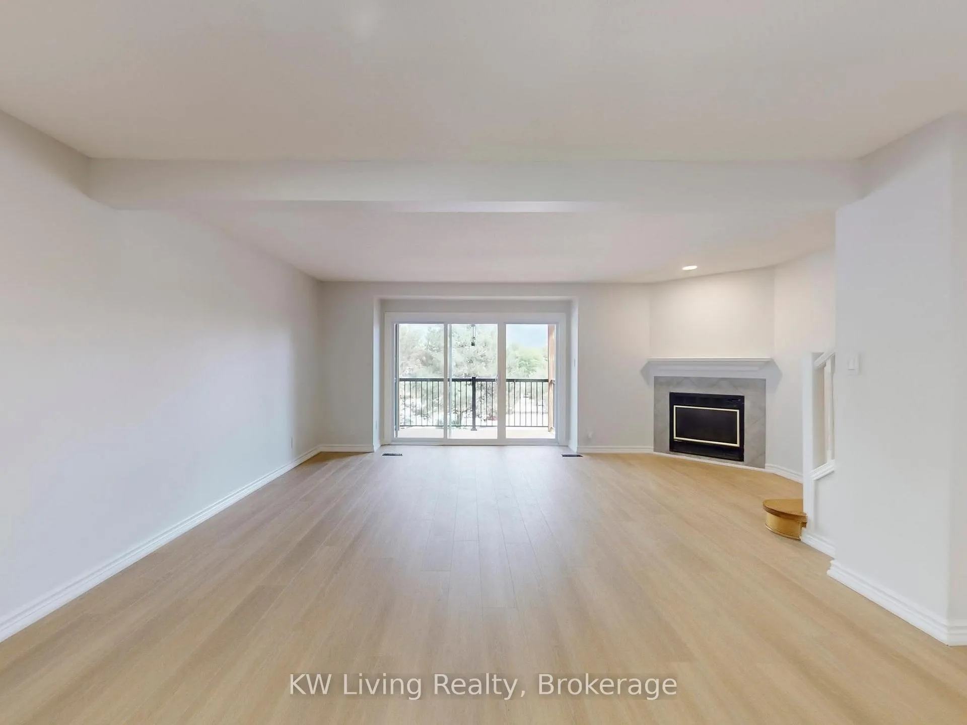Photo 9 of Unit 18, 250 Keats Way, Waterloo — HOMEH