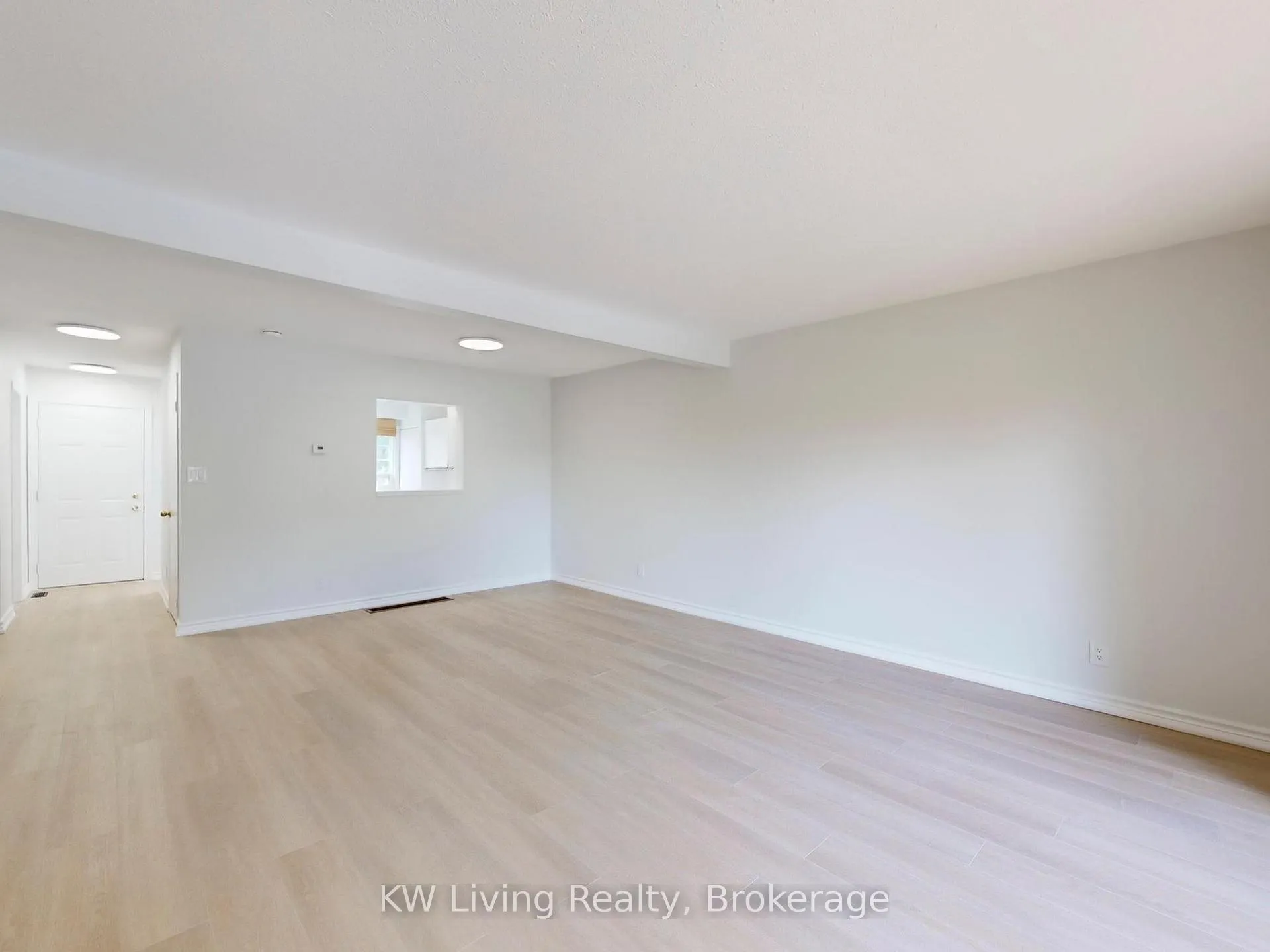 Photo 13 of Unit 18, 250 Keats Way, Waterloo — HOMEH