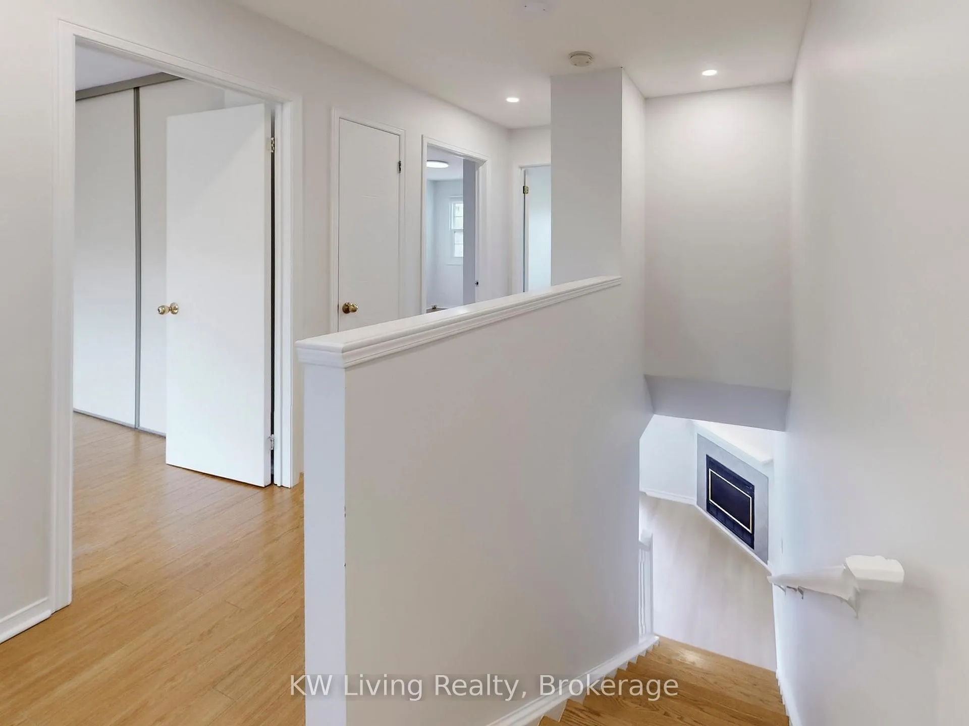 Photo 19 of Unit 18, 250 Keats Way, Waterloo — HOMEH