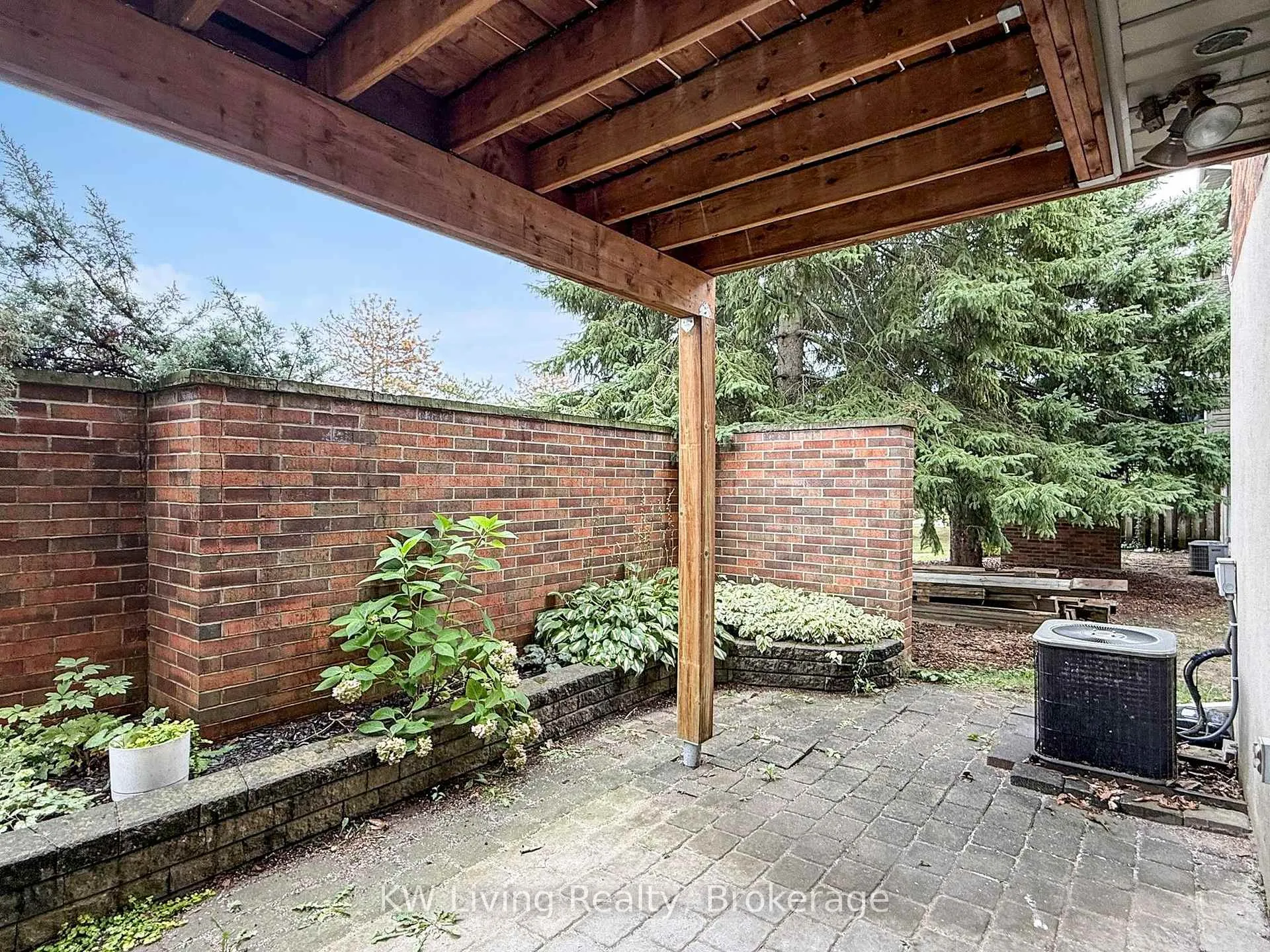Photo 41 of Unit 18, 250 Keats Way, Waterloo — HOMEH