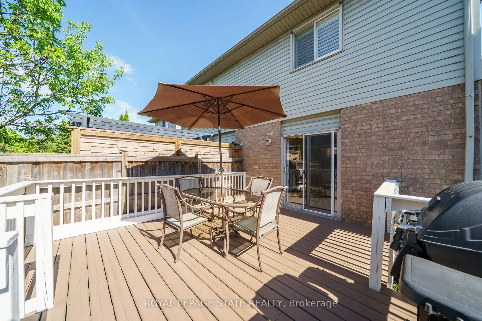 Photo 43 of 49 Morwick Drive, Hamilton, Ancaster — HOMEH