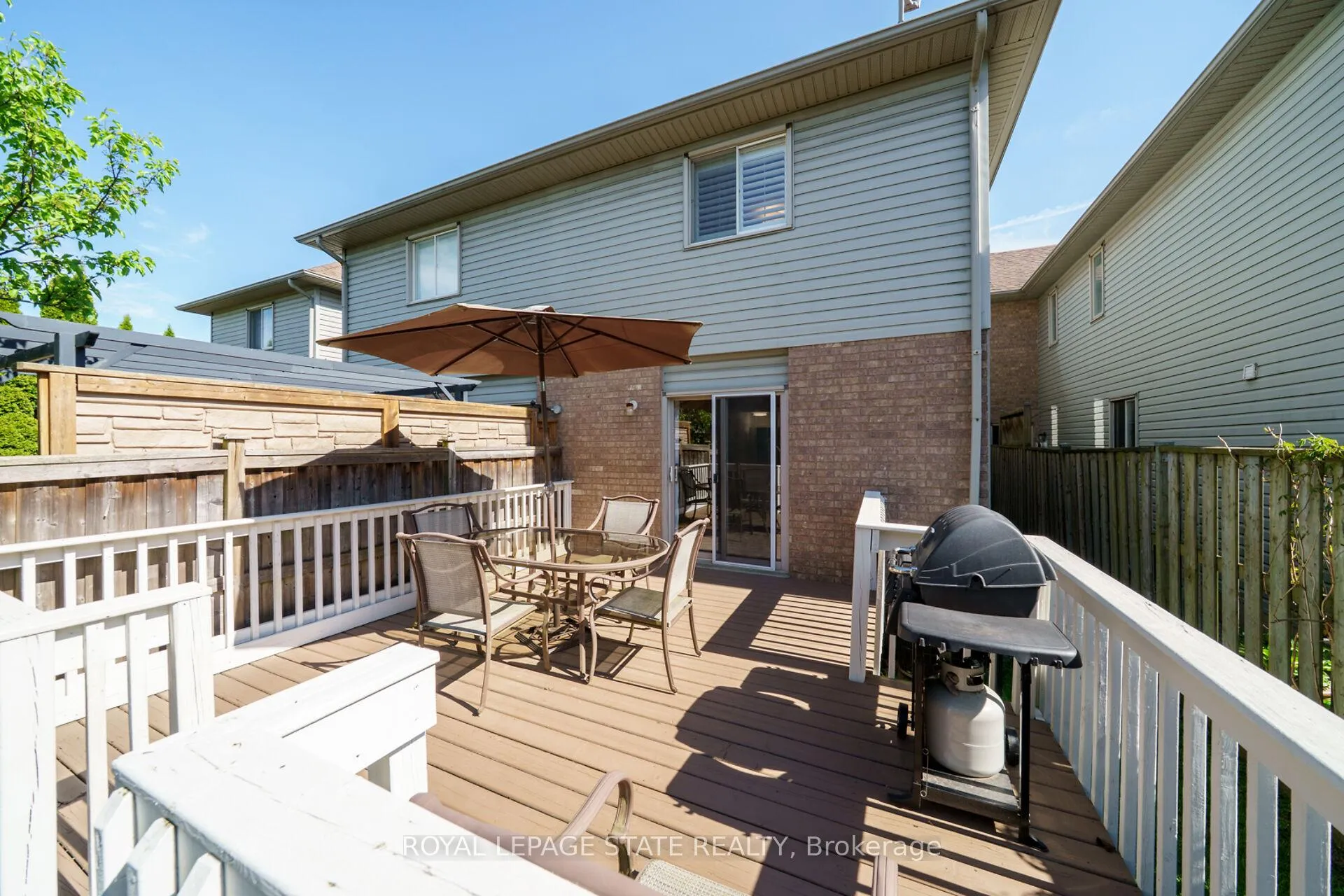 Photo 44 of 49 Morwick Drive, Hamilton, Ancaster — HOMEH