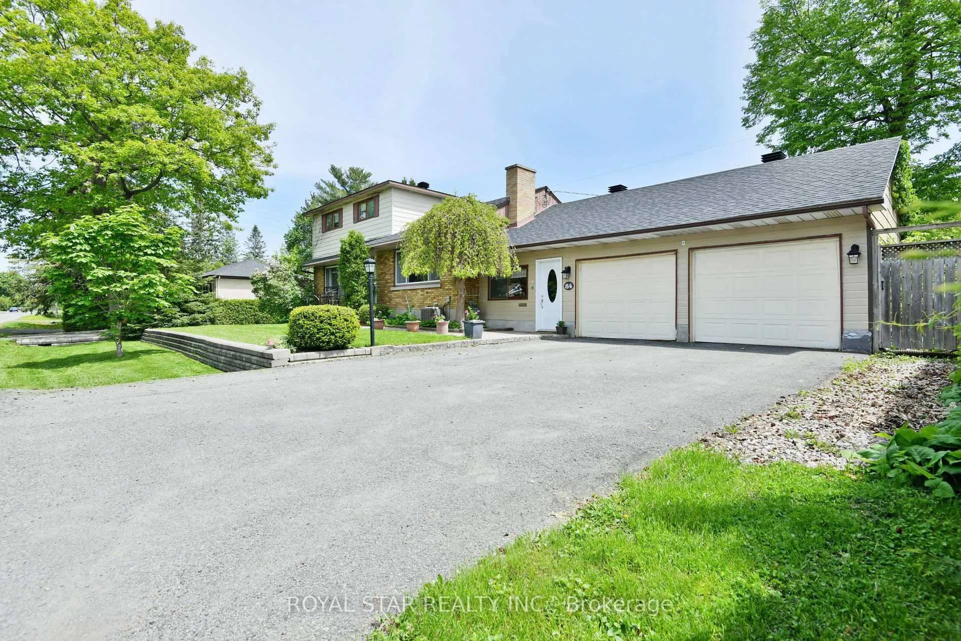 Photo 1 of 84 St Claire Avenue, Ottawa, Meadowlands/St. Claire Gardens — HOMEH