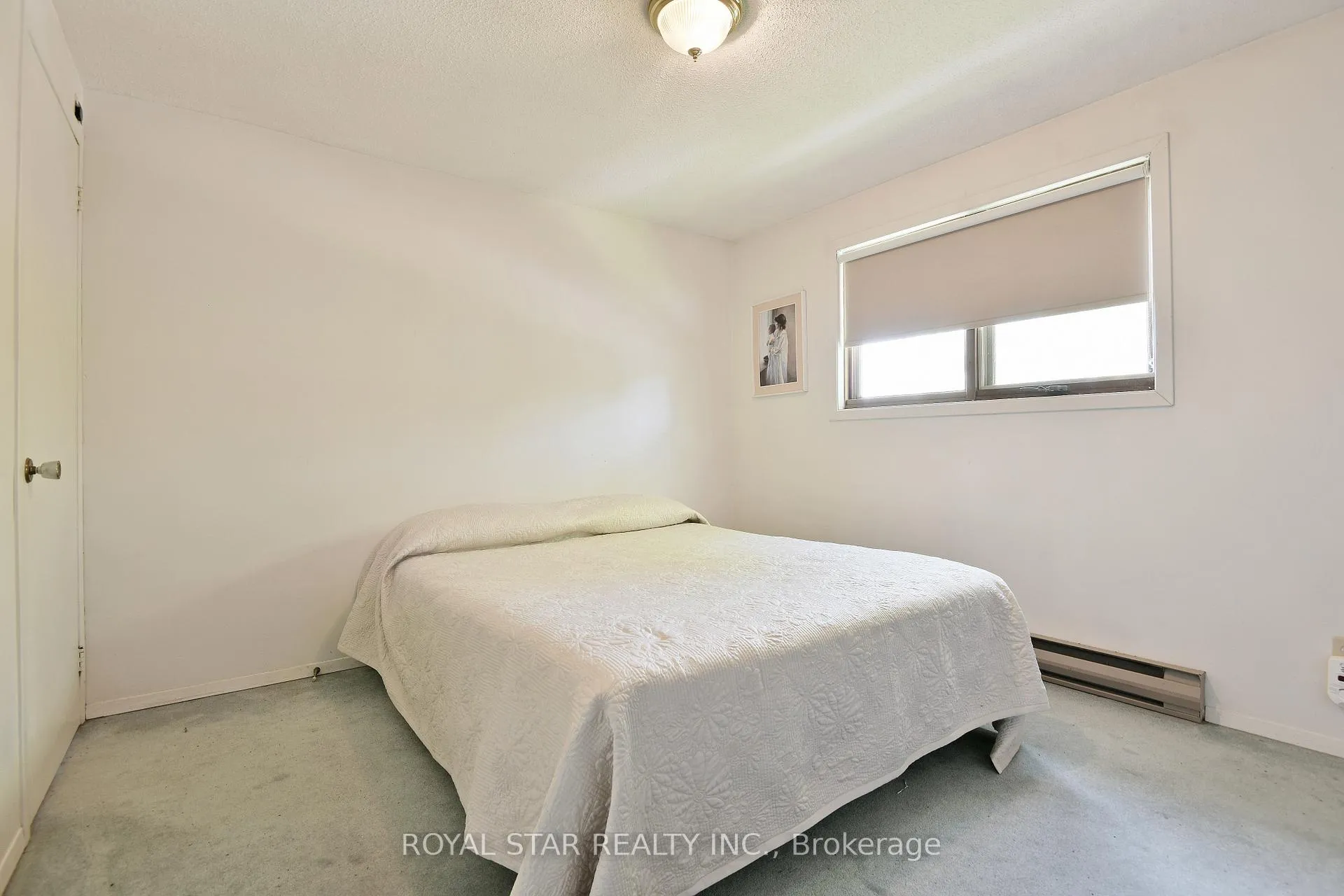 Photo 15 of 84 St Claire Avenue, Ottawa, Meadowlands/St. Claire Gardens — HOMEH