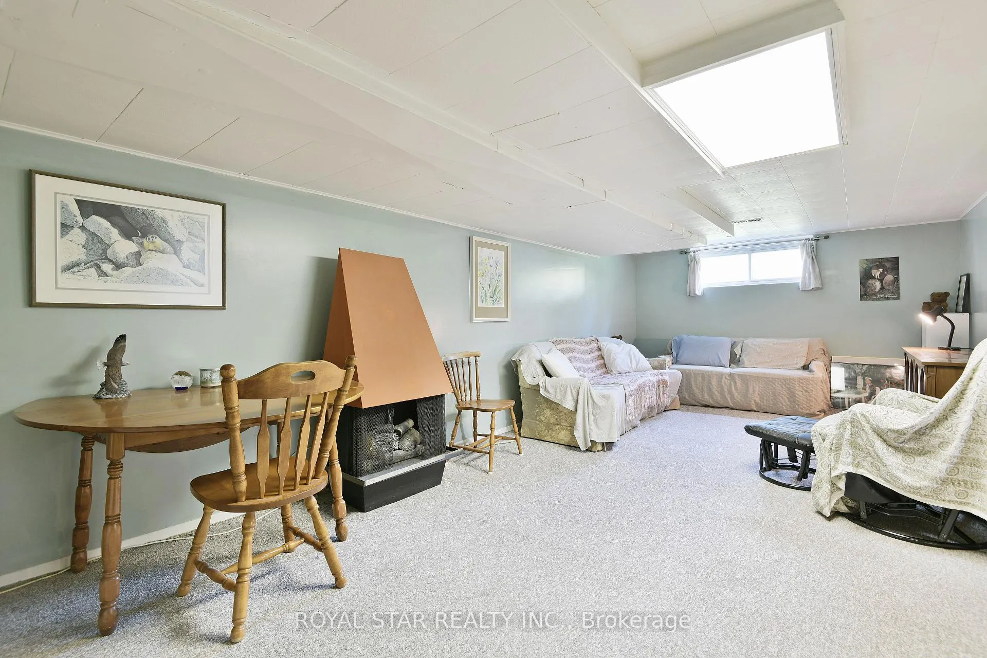Photo 23 of 84 St Claire Avenue, Ottawa, Meadowlands/St. Claire Gardens — HOMEH