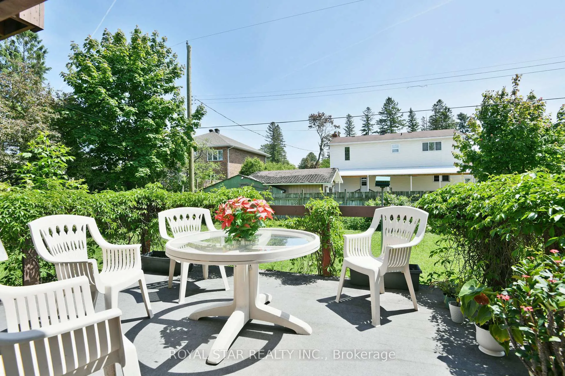 Photo 28 of 84 St Claire Avenue, Ottawa, Meadowlands/St. Claire Gardens — HOMEH