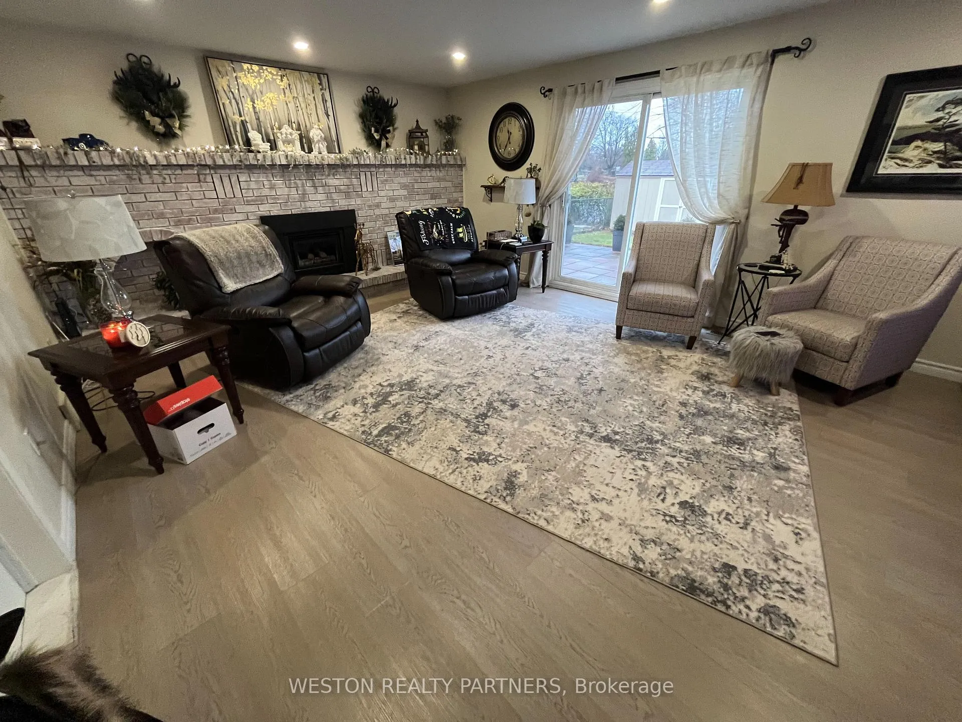 Photo 6 of 52 Debora Drive, Grimsby, Grimsby East — HOMEH