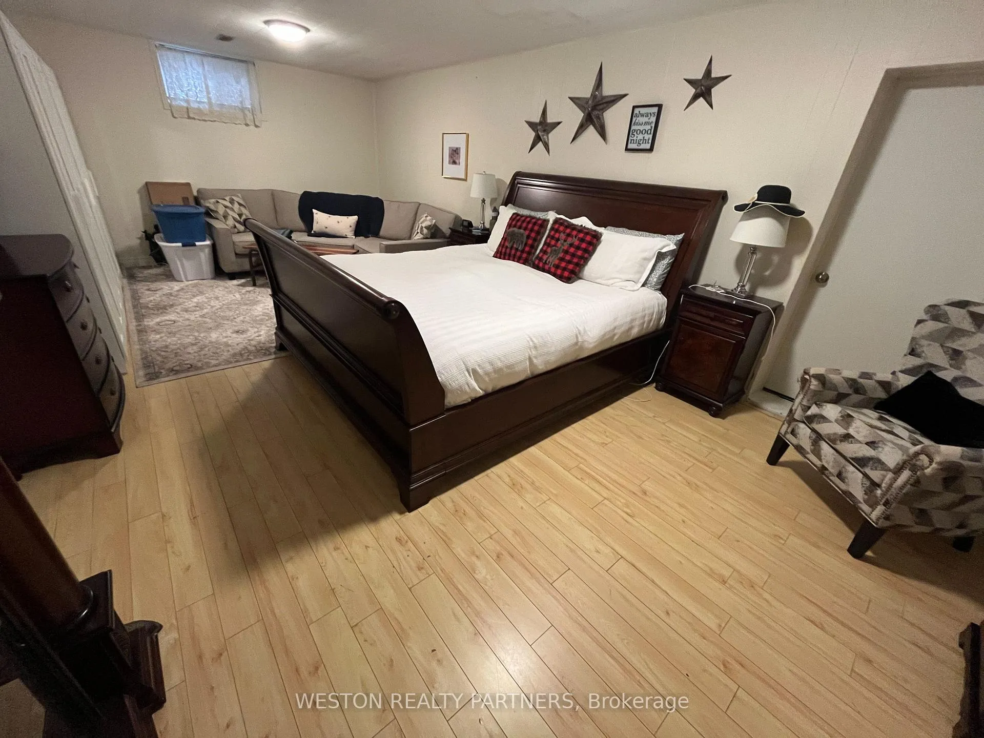 Photo 12 of 52 Debora Drive, Grimsby, Grimsby East — HOMEH