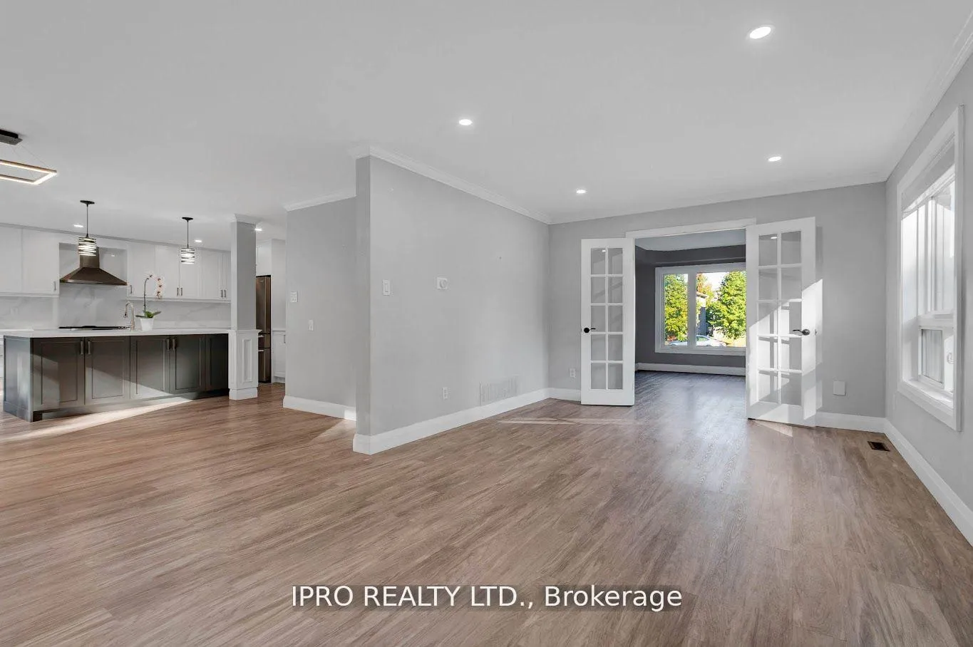 Photo 8 of 23 Grants Way, Barrie, Ardagh — HOMEH