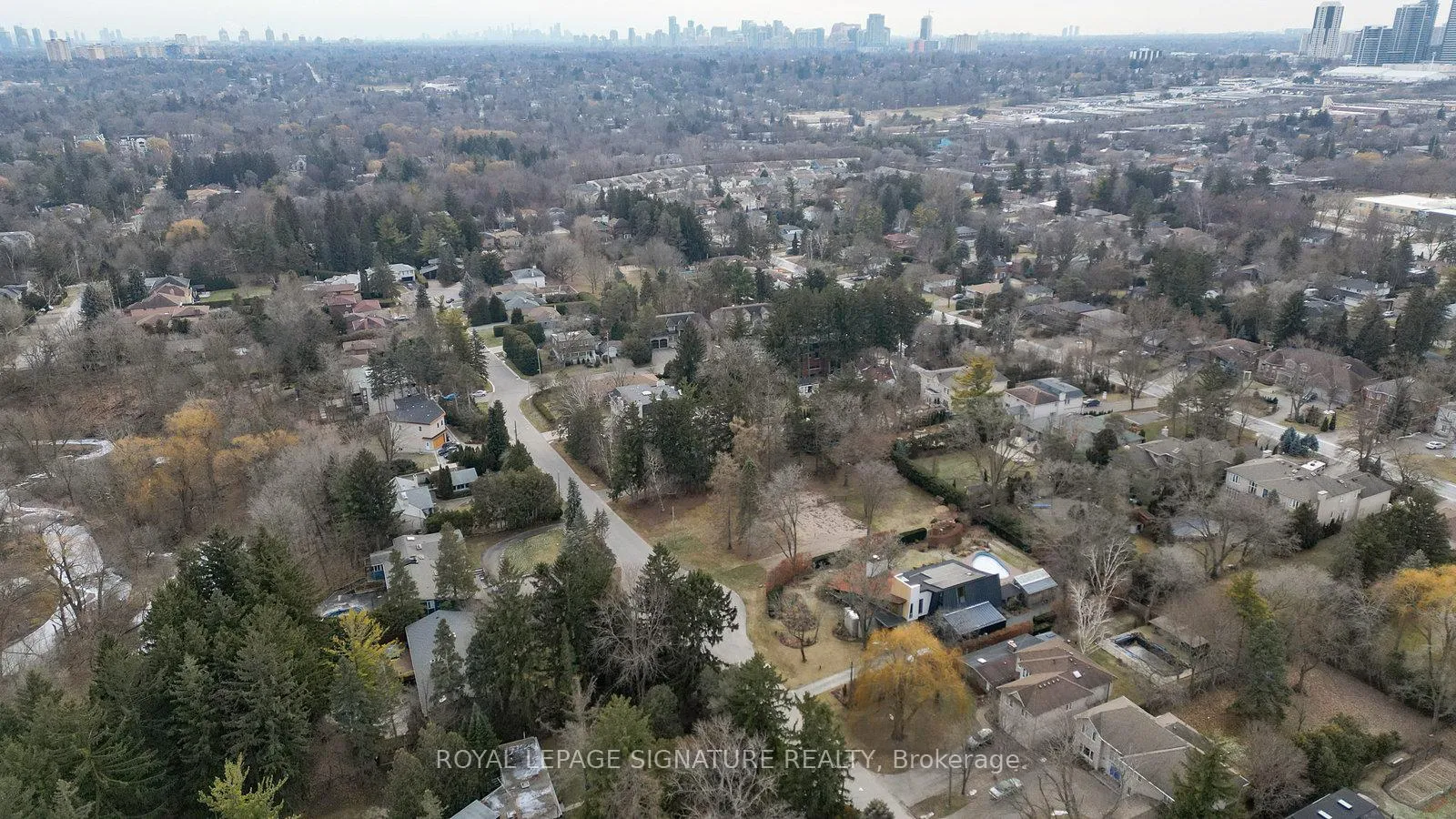 Photo 21 of 38B Dove Lane, Markham, Thornhill — HOMEH