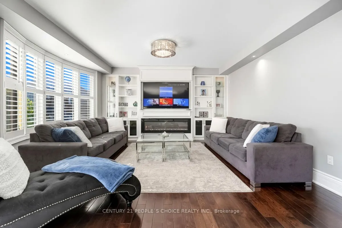 Photo 2 of 318 Laundon Terrace, Milton, Scott — HOMEH