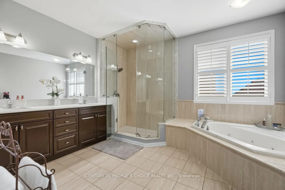 Photo 19 of 318 Laundon Terrace, Milton, Scott — HOMEH