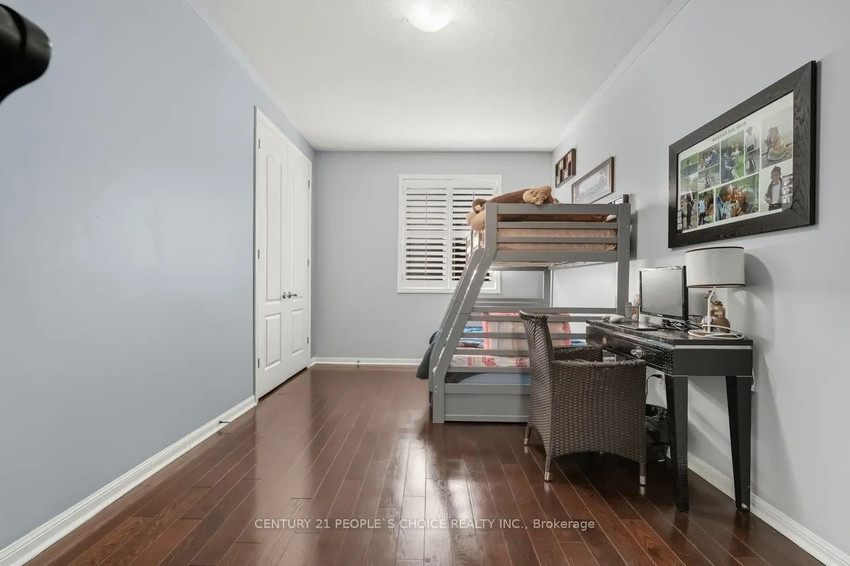 Photo 26 of 318 Laundon Terrace, Milton, Scott — HOMEH