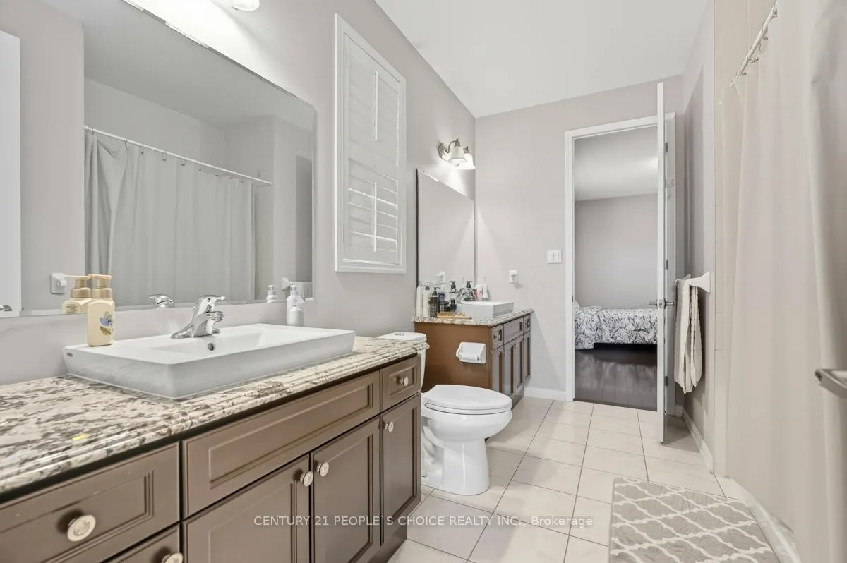 Photo 30 of 318 Laundon Terrace, Milton, Scott — HOMEH