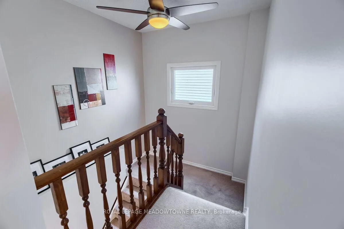 Photo 20 of 3 Lyton Crescent, Hamilton, Stoney Creek — HOMEH
