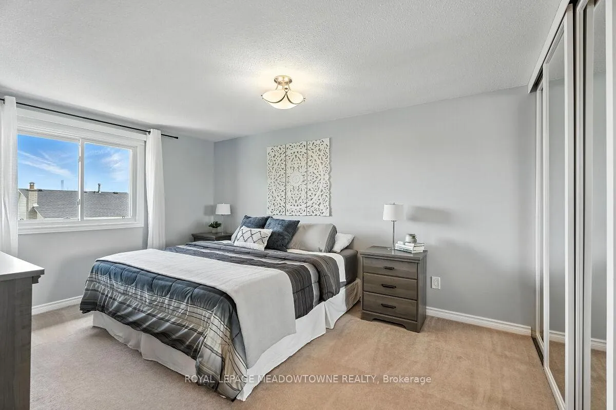 Photo 21 of 3 Lyton Crescent, Hamilton, Stoney Creek — HOMEH