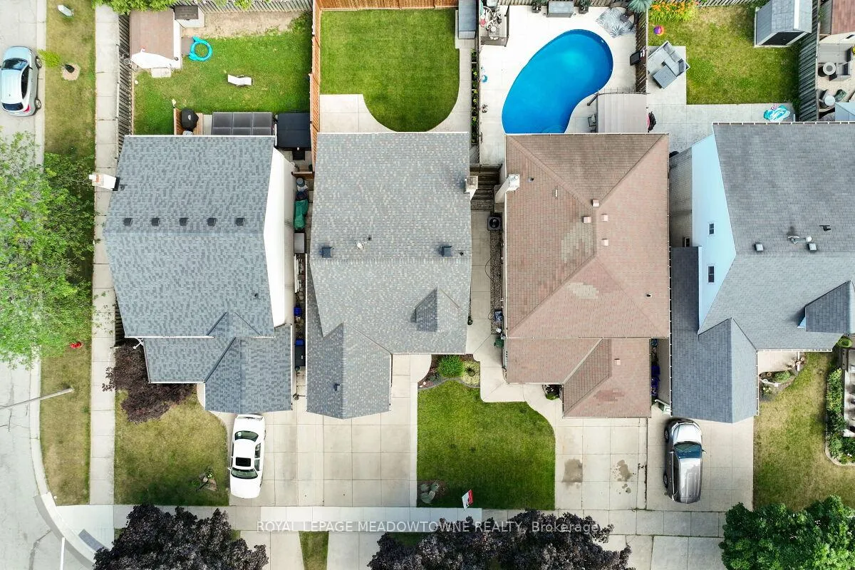 Photo 41 of 3 Lyton Crescent, Hamilton, Stoney Creek — HOMEH