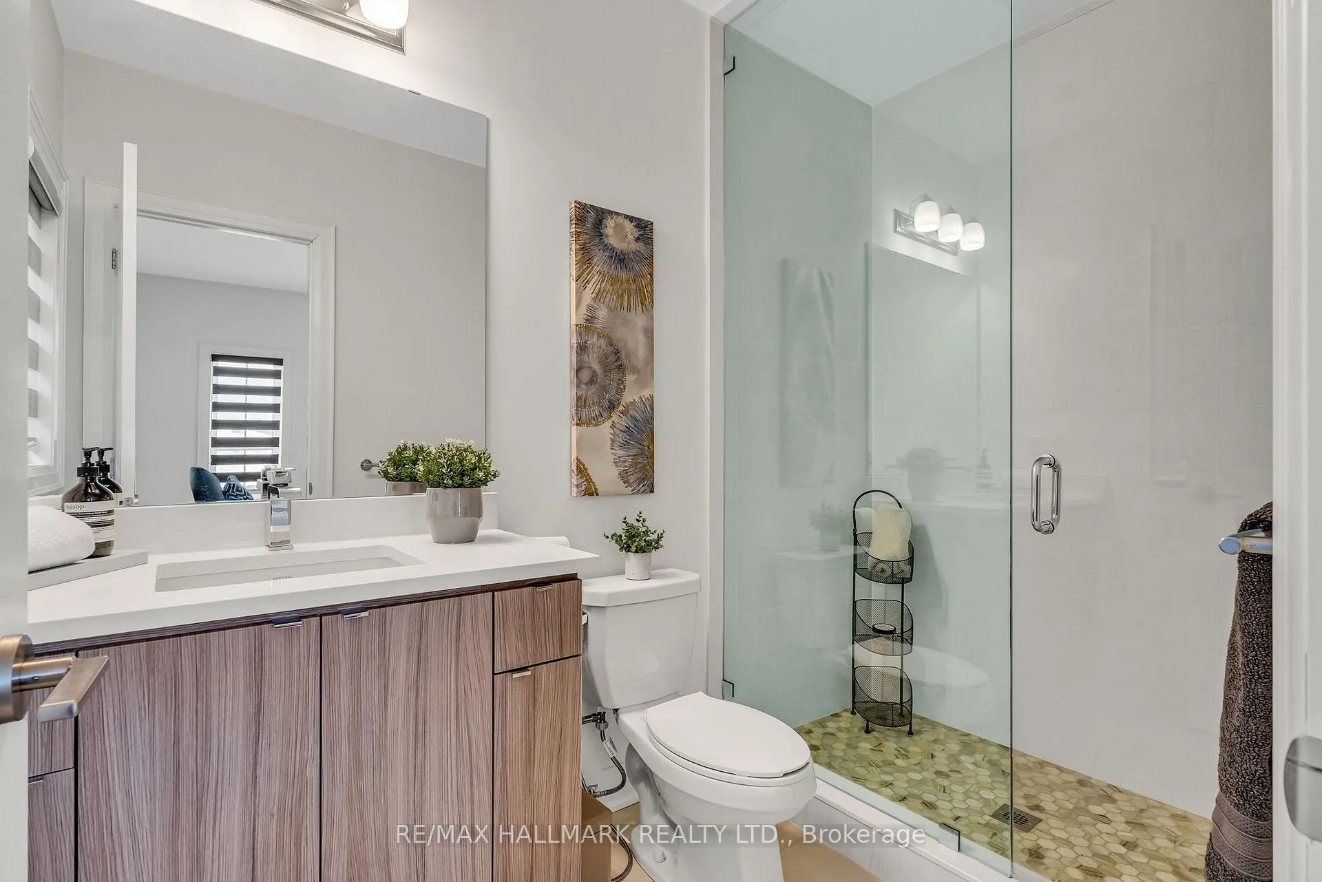 Photo 35 of 17 Brant Drive, Vaughan, Vellore Village — HOMEH