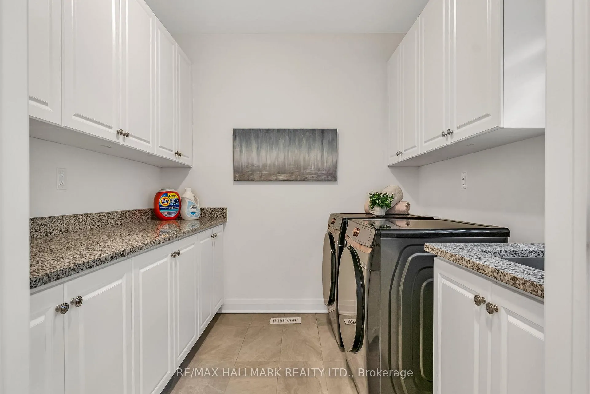 Photo 41 of 17 Brant Drive, Vaughan, Vellore Village — HOMEH