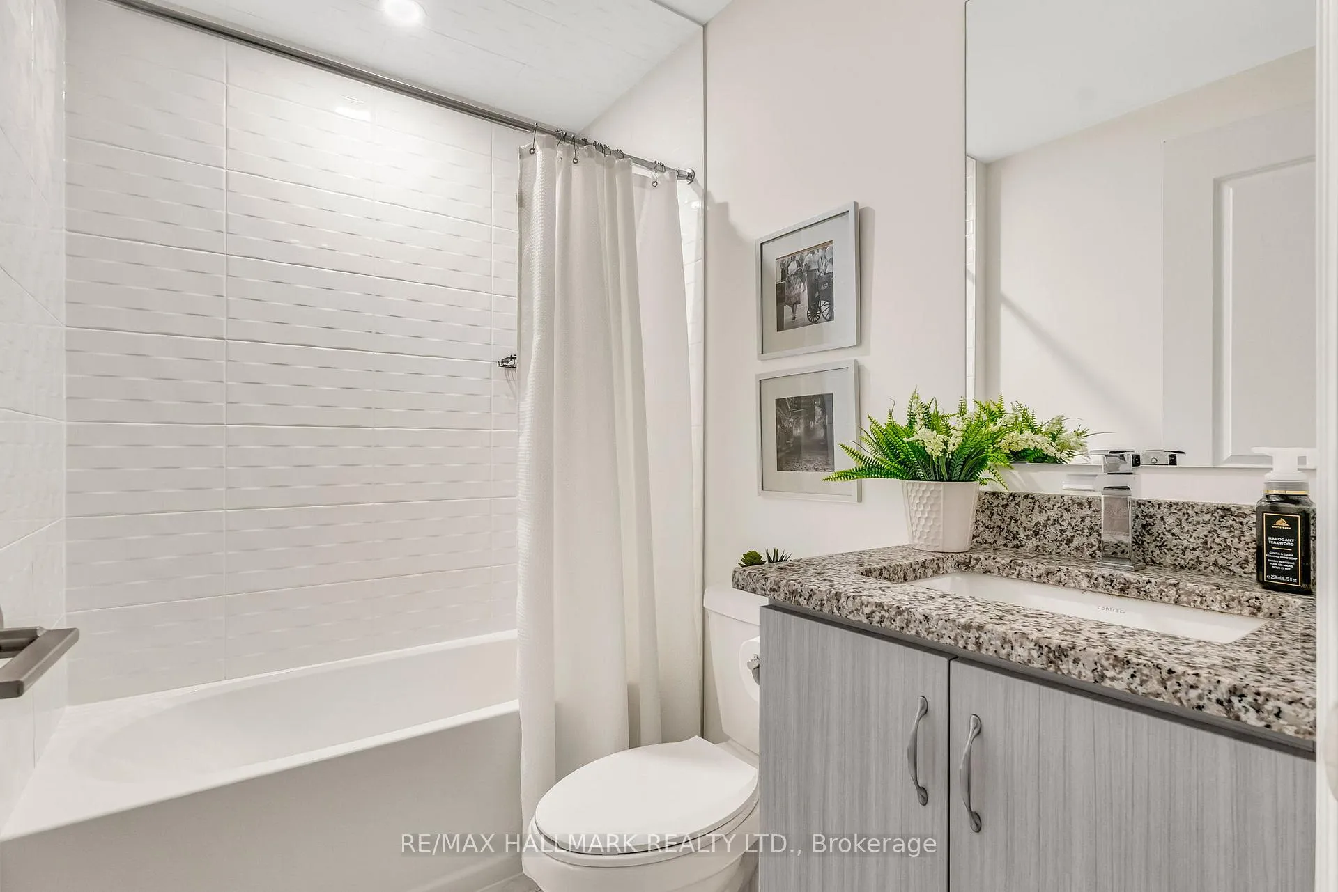Photo 47 of 17 Brant Drive, Vaughan, Vellore Village — HOMEH