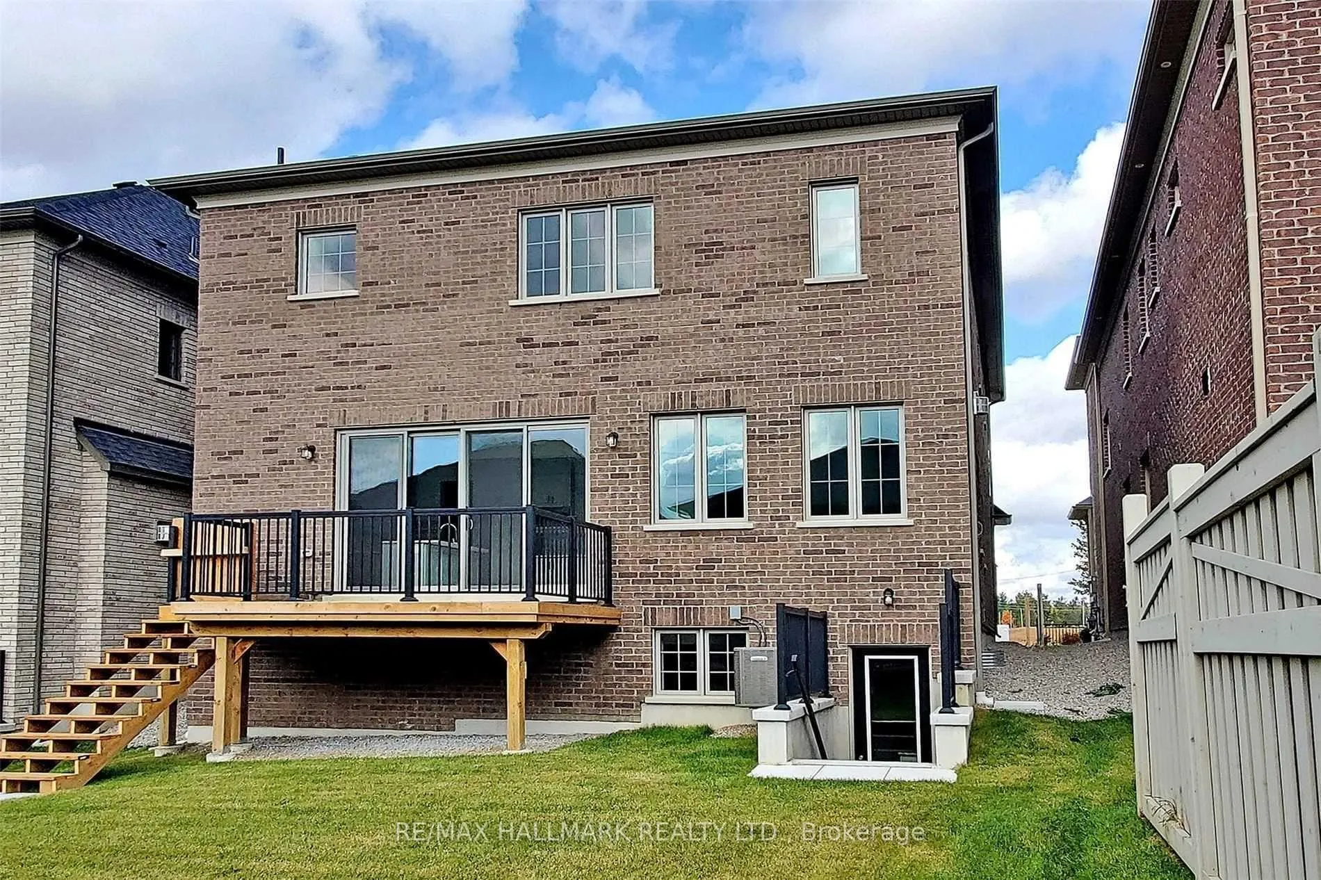 Photo 49 of 17 Brant Drive, Vaughan, Vellore Village — HOMEH