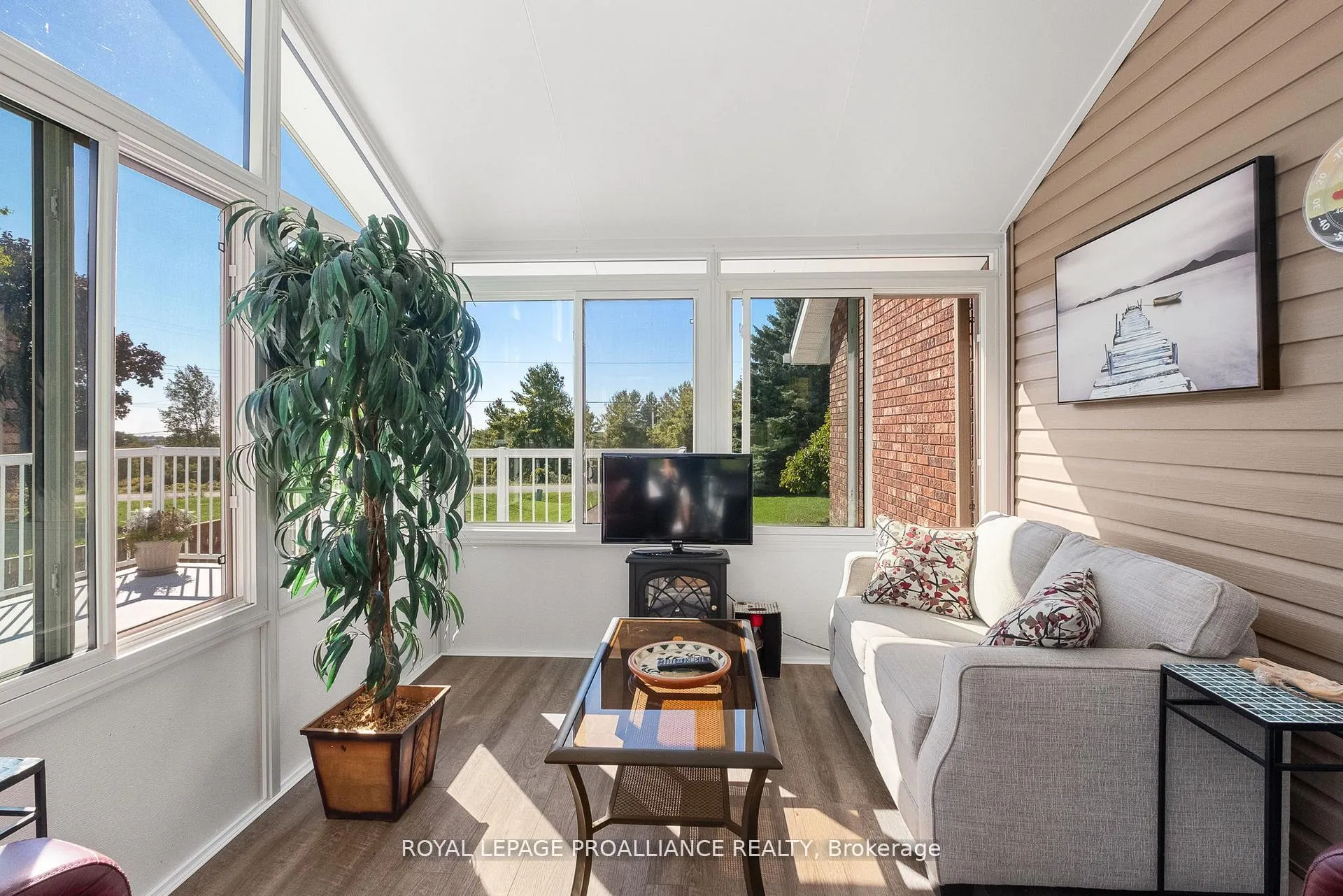Photo 26 of 2535 Castlehill Drive, Cobourg — HOMEH