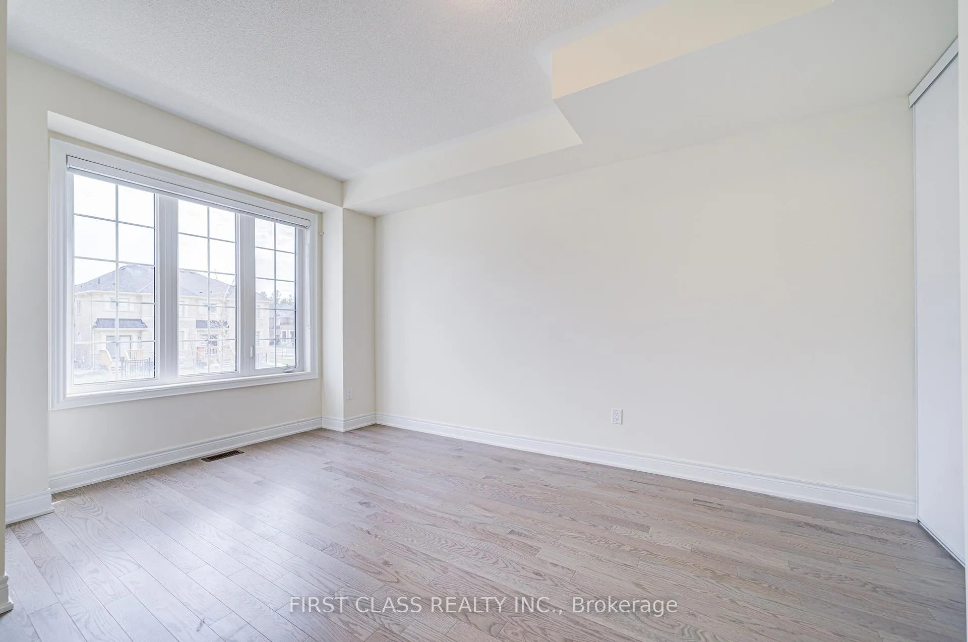 Photo 29 of 3464 Denison Street, Markham, Cedarwood — HOMEH