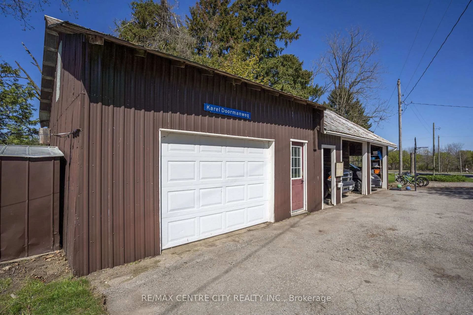 Photo 37 of 96 German School Road, Brant, South Dumfries — HOMEH