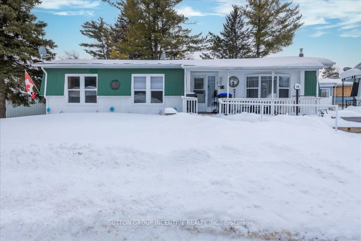 Photo 1 of 13 Sunset Drive, Innisfil, Rural Innisfil — HOMEH