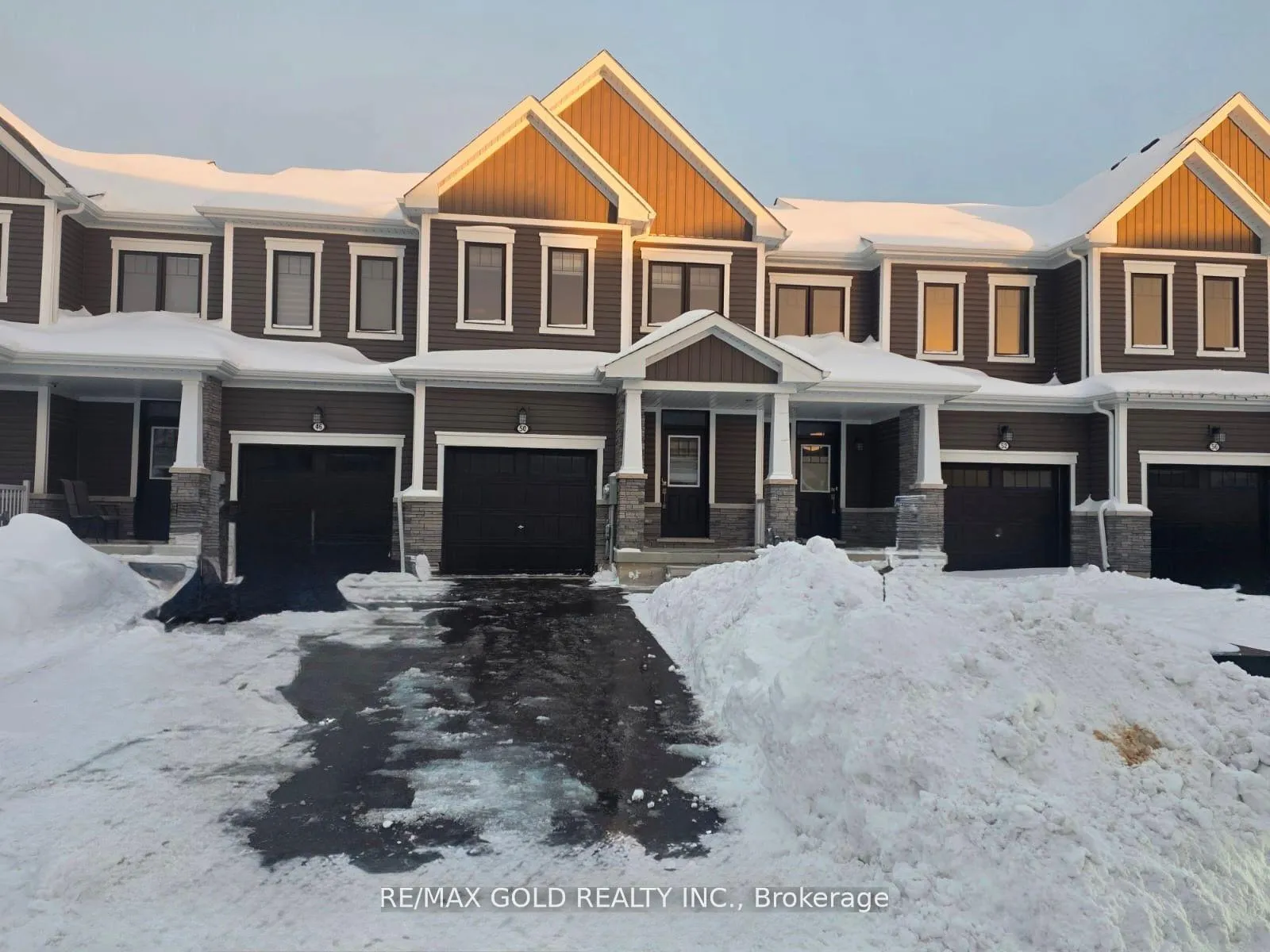 Photo 1 of 50 Ever Sweet Way, Thorold, Rolling Meadows — HOMEH