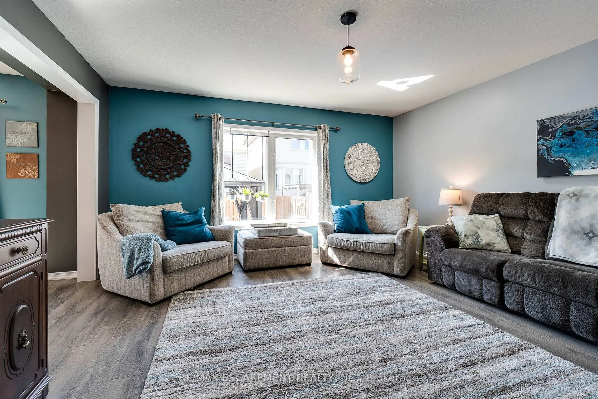 Photo 7 of 170 Binhaven Boulevard, Hamilton, Binbrook — HOMEH