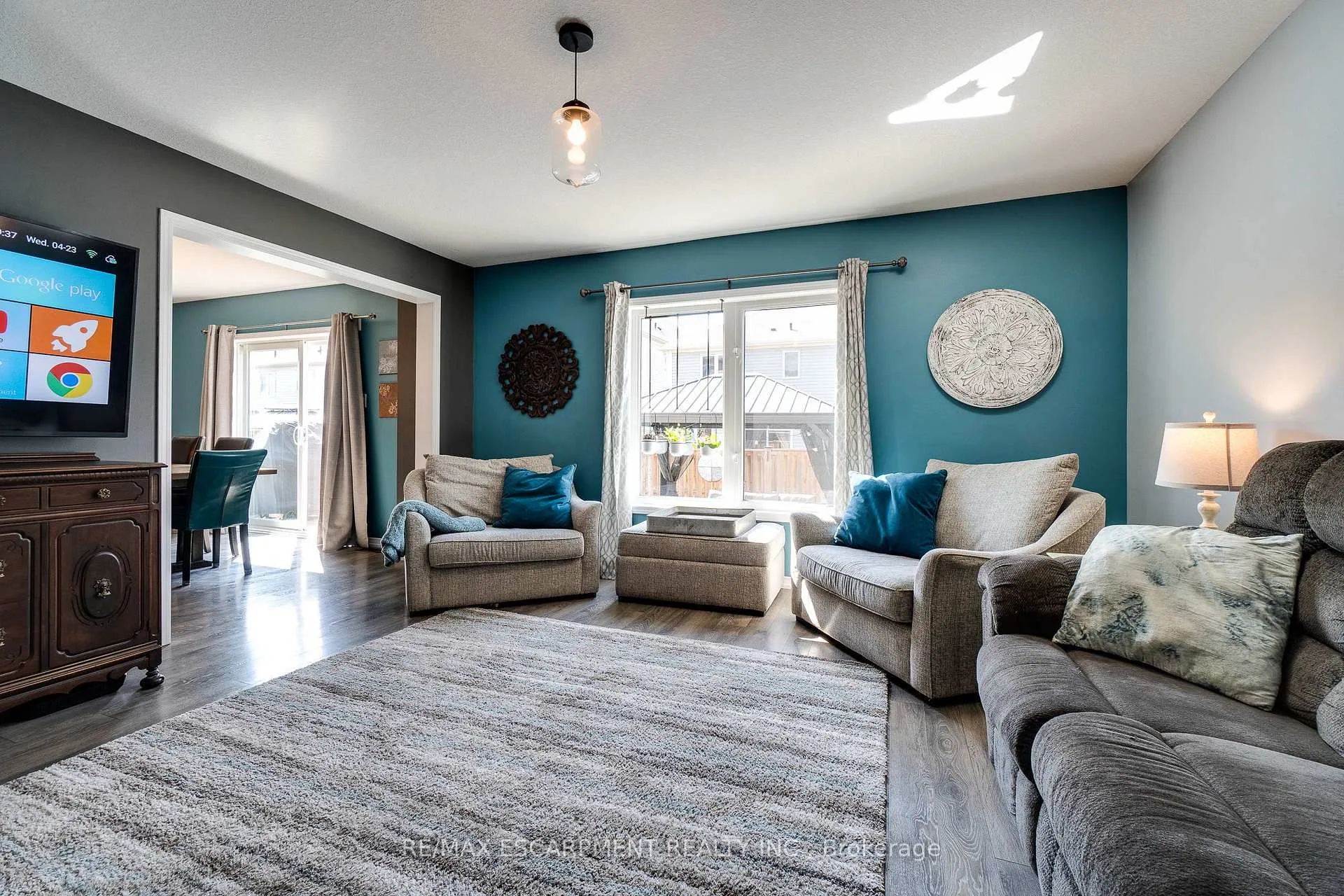 Photo 8 of 170 Binhaven Boulevard, Hamilton, Binbrook — HOMEH