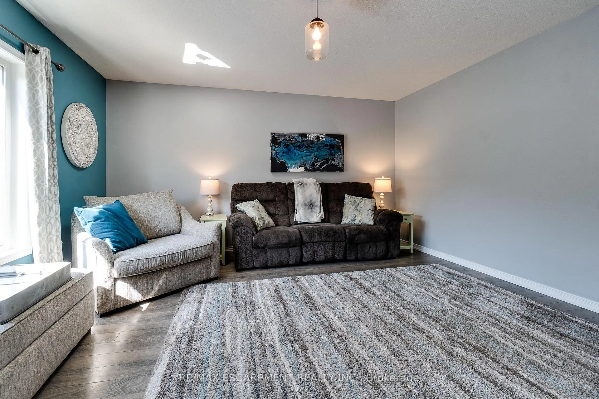 Photo 9 of 170 Binhaven Boulevard, Hamilton, Binbrook — HOMEH