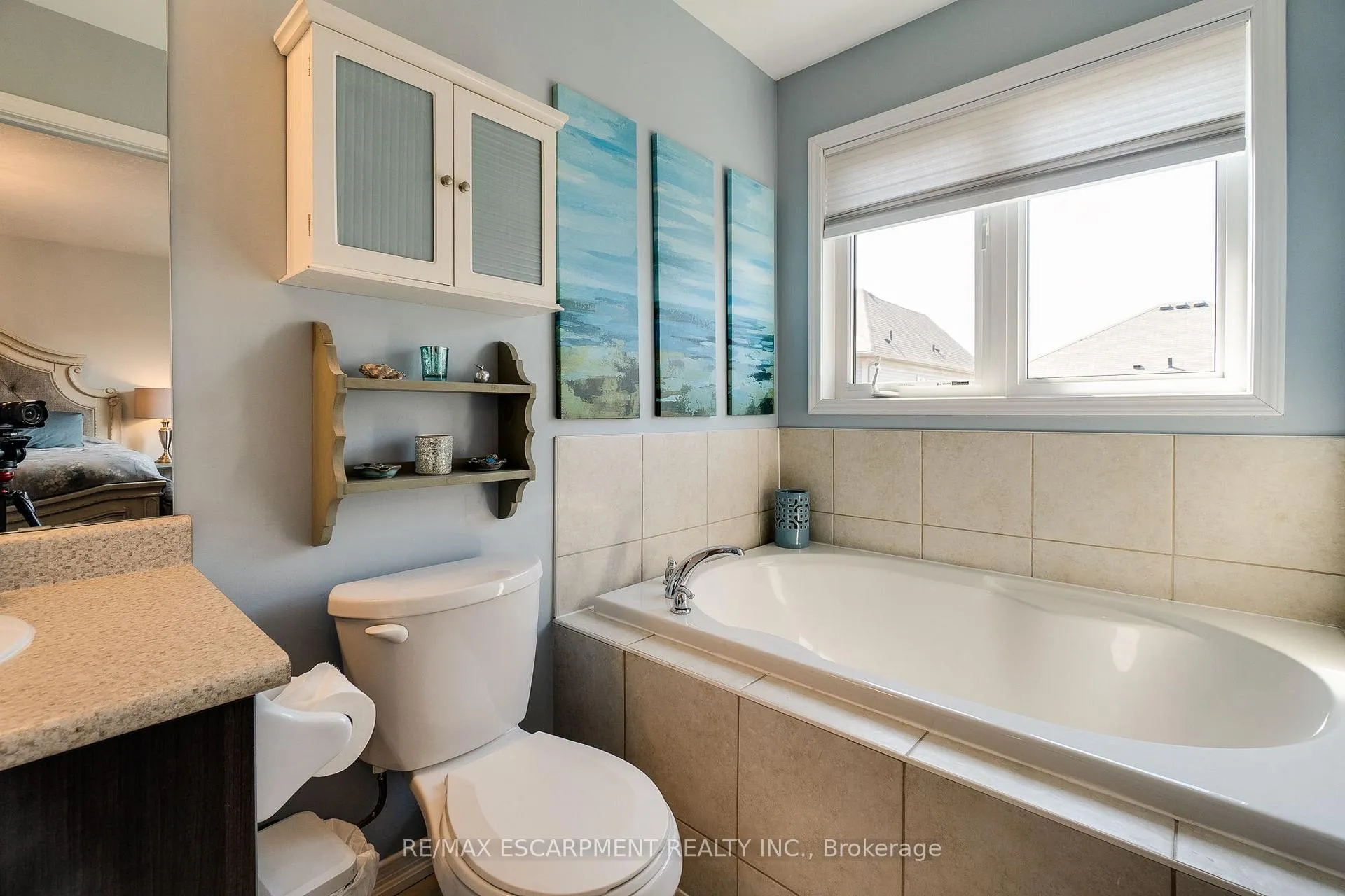 Photo 27 of 170 Binhaven Boulevard, Hamilton, Binbrook — HOMEH