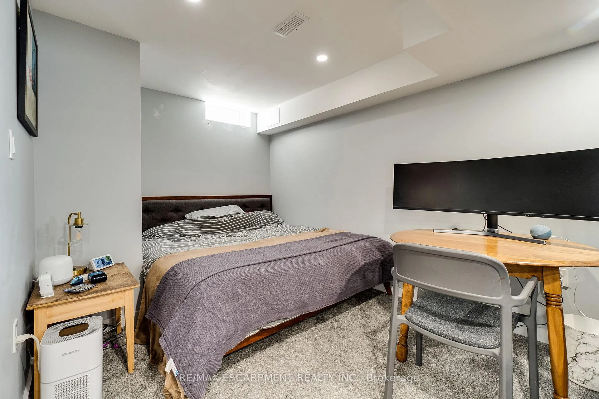 Photo 42 of 170 Binhaven Boulevard, Hamilton, Binbrook — HOMEH