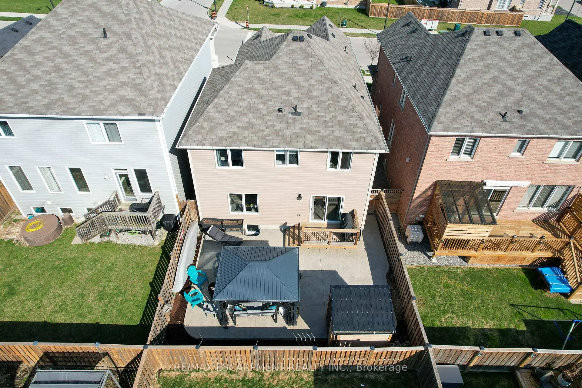 Photo 50 of 170 Binhaven Boulevard, Hamilton, Binbrook — HOMEH
