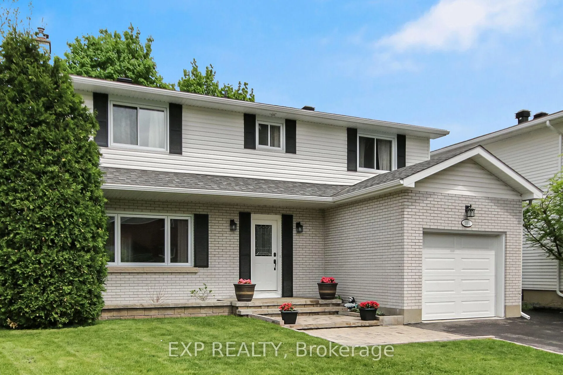 Photo 1 of 2001 Neepawa Avenue, Ottawa, Carlingwood — HOMEH