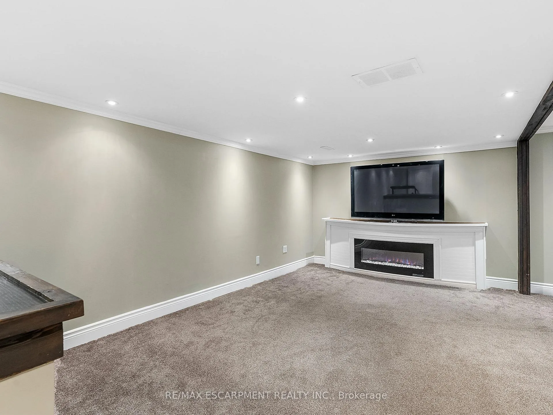 Photo 34 of 25 Lindsay Drive, Haldimand — HOMEH