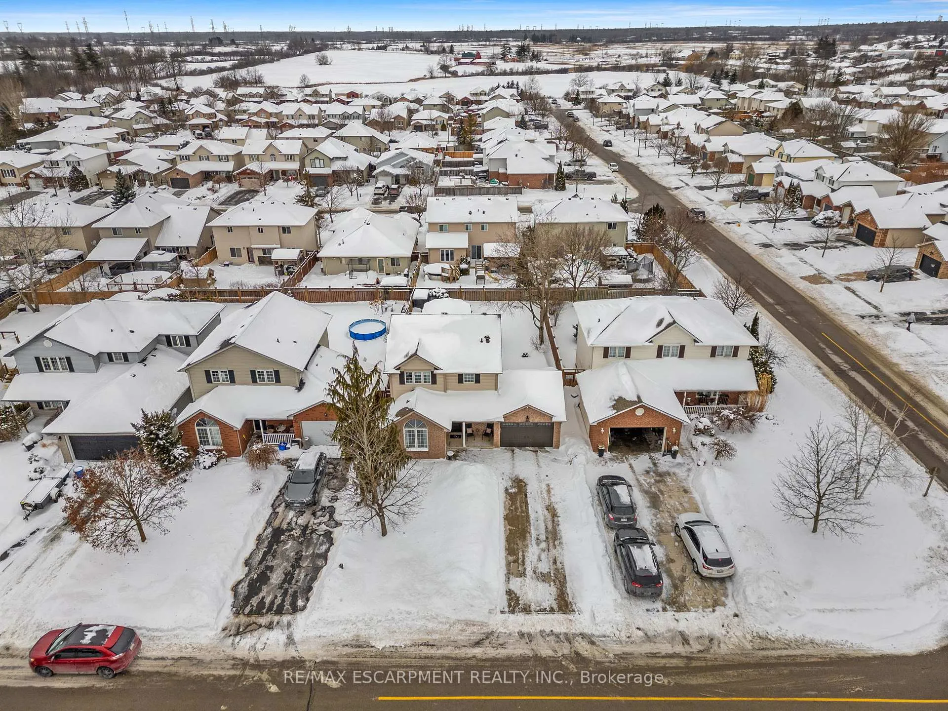 Photo 41 of 25 Lindsay Drive, Haldimand — HOMEH