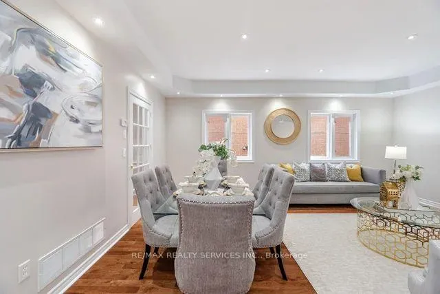 Photo 14 of 15 Vernet Crescent, Brampton, Vales of Castlemore North — HOMEH